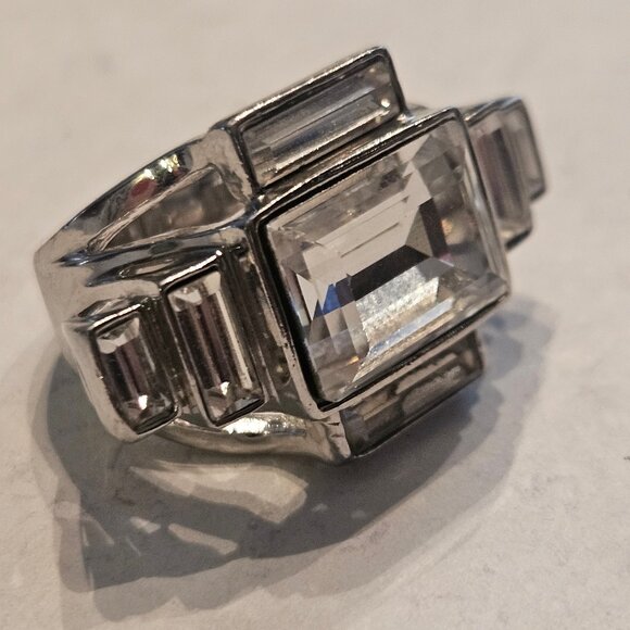 Givenchy cocktail ring - Picture 1 of 4